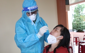 Dịch Covid-19 ngày 28 Tết: Hà Nội còn hơn 600 người có bệnh nền, người cao tuổi chưa tiêm vaccine