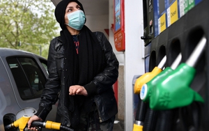 Giá dầu thế giới nối dài đà tăng trong phiên 6/1