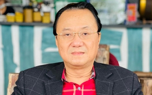 Nhà thơ Hồng Thanh Quang: Cỏ cứ bạc, thơ vẫn cứ xanh tươi