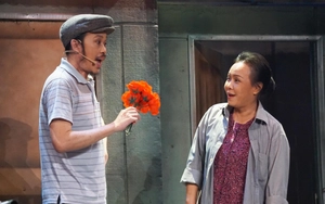 Kịch Tết TP.HCM: Bình cũ rượu cũ, mà uống như mới