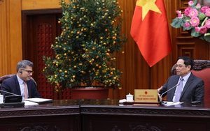 AstraZeneca xem xét tiếp tục giảm giá vaccine Covid-19 cho Việt Nam