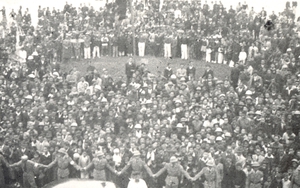 Ảnh = Ký ức = Lịch sử (Kỳ 23): Hà Nội - Từ Tết Độc lập tới Tết Giải phóng