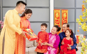 Tết xưa - tết nay (kỳ 1): Từ lễ nghĩa gia phong tới chợ Tết