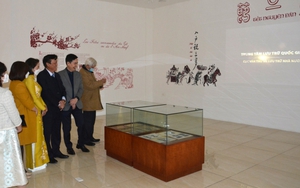 Tìm lại 'Tết Xưa' qua tài liệu lưu trữ (kỳ 1): Tục lệ Tết từ cung đình đến dân gian