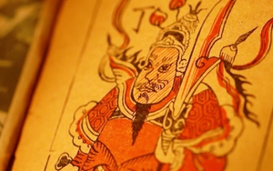 Tìm lại 'Tết Xưa' qua tài liệu lưu trữ (kỳ 2 & hết): Muôn vẻ mỹ tục đón Tết, thưởng Xuân