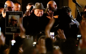 Nhà khoa học phát hiện virus HIV qua đời