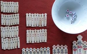 Đầu năm thử vận với trò chơi xăm hường