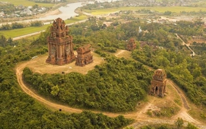 Tạm dừng các công việc liên quan đến sân trên các tháp thuộc di tích Tháp Bánh Ít