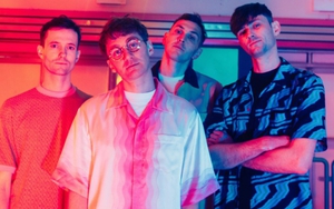 Glass Animals và 'Encanto' đứng đầu 2 Bảnh xếp hạng Billboard
