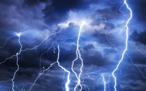 1 người chết và 1 người bị thương do sét đánh tại Sơn La