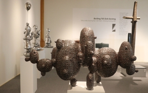 Xem Triển lãm Điêu khắc 2022: Những tác phẩm 'đối ứng' với tự nhiên