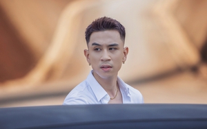 Dương Edward trở lại làng nhạc với MV 'Rungdong'