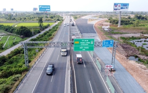 UBND TP.HCM thông tin về việc Phó Chủ tịch Lê Hòa Bình tai nạn trên đường công tác