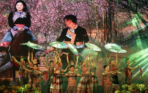 Lào Cai khai mạc 'Lễ hội tình yêu và hoa hồng năm 2022' tại Bắc Hà