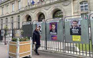 Bầu cử Tổng thống Pháp 2022: Ông Macron và bà Le Pen vào vòng hai