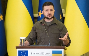 Tổng thống Ukraine Volodymyr Zelensky đề nghị trao đổi tù nhân với Nga