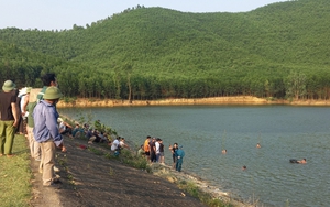 Tìm thấy thi thể bốn nữ sinh tử vong do đuối nước khi tắm hồ ở Nghệ An