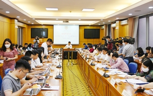 Bộ Tư pháp nghiên cứu về quyền của người trúng đấu giá biển số xe đẹp