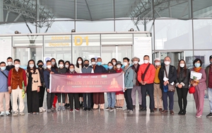 Đại sứ Ấn Độ Pranay Verm: Mong muốn nối lại nhiều chuyến bay giữa hai nước