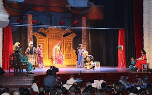 Sân khấu kịch tại TP.HCM tìm cách đổi mới​