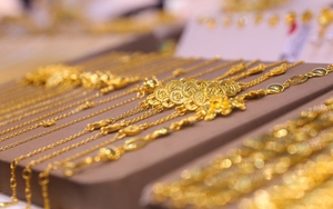 Giá vàng trong nước tăng 300 nghìn đồng/lượng