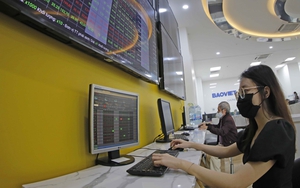 Nhiều nhà đầu tư cháy tài khoản vì chứng quyền có bảo đảm