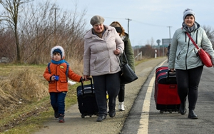 LHQ cảnh báo cuộc xung đột có thể khiến 5 triệu người dân Ukraine bỏ chạy ra nước ngoài