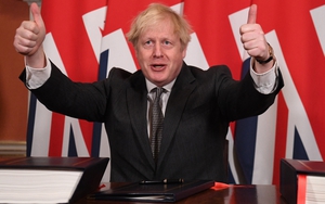 Thủ tướng Anh vượt qua cuộc bỏ phiếu bất tín nhiệm