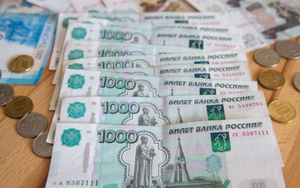 Đồng ruble của Nga tăng giá trước thời điểm Ngân hàng trung ương công bố chính sách lãi suất
