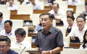 Bên lề Kỳ họp thứ 3, Quốc hội khoá XV: Lo lắng lương tăng, giá cả cũng tăng theo