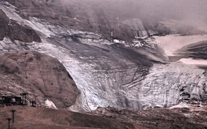 Lở tuyết trên dãy núi Alps ở Italy, 6 người thiệt mạng