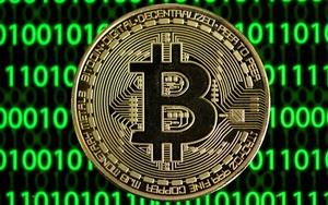 Thị trường tiền điện tử 'chìm trong sắc đỏ'