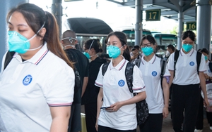 Trung Quốc yêu cầu hàng chục triệu cư dân không ra khỏi nhà do dịch COVID-19