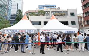 Hàn Quốc ghi nhận số ca mắc mới Covid-19 cao nhất trong 2 tháng qua