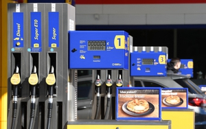 Giá dầu thế giới tăng nhẹ phiên 13/7