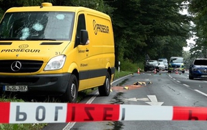 Cướp xe chở tiền táo tợn ở Đức