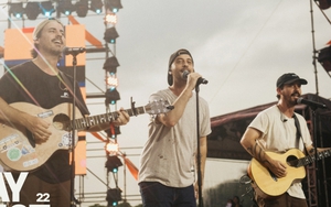 The Moffatts quay MV tại Sapa quảng bá vẻ đẹp Việt Nam