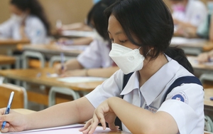 Không bắt buộc thi trắc nghiệm kết hợp tự luận trong kiểm tra, đánh giá môn Ngữ văn