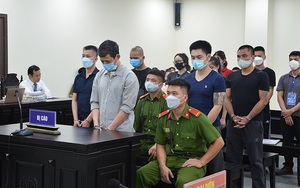 10 bị cáo trong vụ 'bay, lắc' tại Bệnh viện Tâm thần Trung ương 1 ra hầu tòa