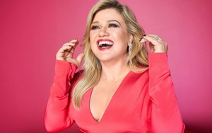 Kelly Clarkson sẽ ra mắt 'album quan trọng' vào năm 2023