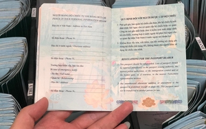 Bộ Công an sẽ in thông tin 'Nơi sinh' vào mục bị chú của Hộ chiếu kể từ ngày 15/9/2022