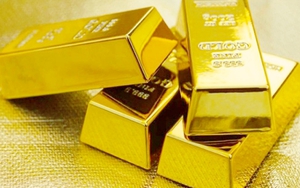 Giá vàng châu Á giảm xuống mức thấp nhất trong một tuần