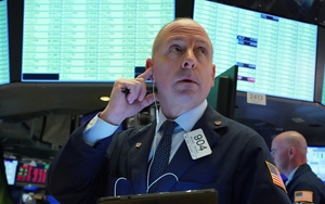 Dự báo kinh tế của IMF 'đè nặng' lên chứng khoán thế giới