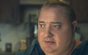 Brendan Fraser nhận tràng pháo tay dài tại LHP New York