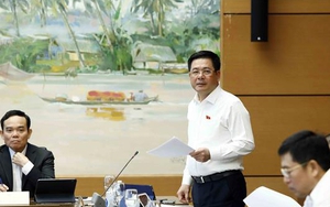 Bộ trưởng Nguyễn Hồng Diên lý giải việc không thiếu cung xăng dầu nhưng khó bán ra thị trường