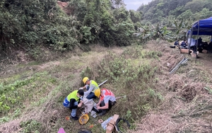 Vụ rơi máy bay ở Trung Quốc: Không tìm thấy người sống sót