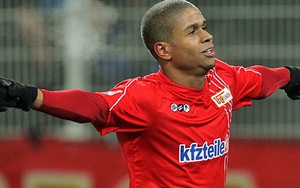 Cựu sao U20 Đức sắp thành 'lính' của Công Vinh ở V-League