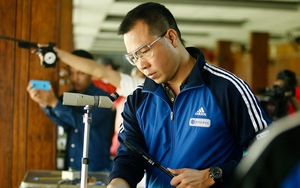 Hoàng Xuân Vinh: 43 tuổi vẫn sung sức, 'cháy' hết mình cho SEA Games