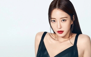 Dự đoán ngày 14/6/2022 của 12 con giáp: Sửu đừng yêu quá mộc mạc, Hợi hãy quên người cũ