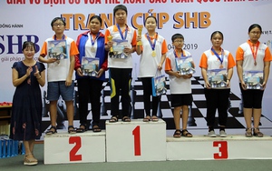 300 kỳ thủ dự giải cờ Vua trẻ xuất sắc toàn quốc tranh Cúp SHB